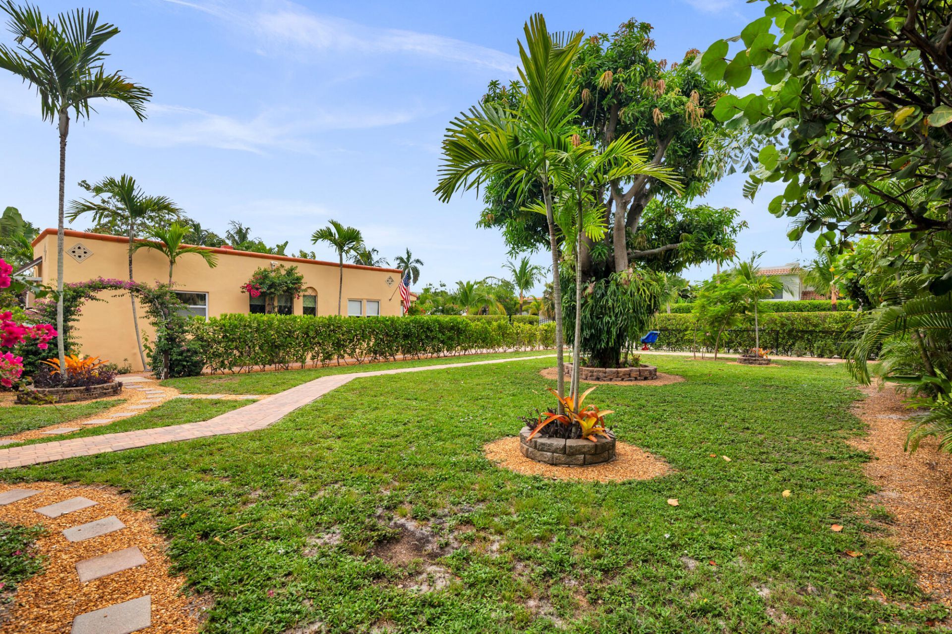 319 Plymouth Road, West Palm Beach, FL 33405 Photo