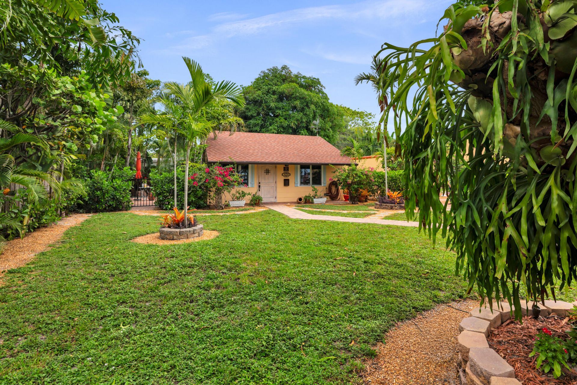 319 Plymouth Road, West Palm Beach, FL 33405 Photo