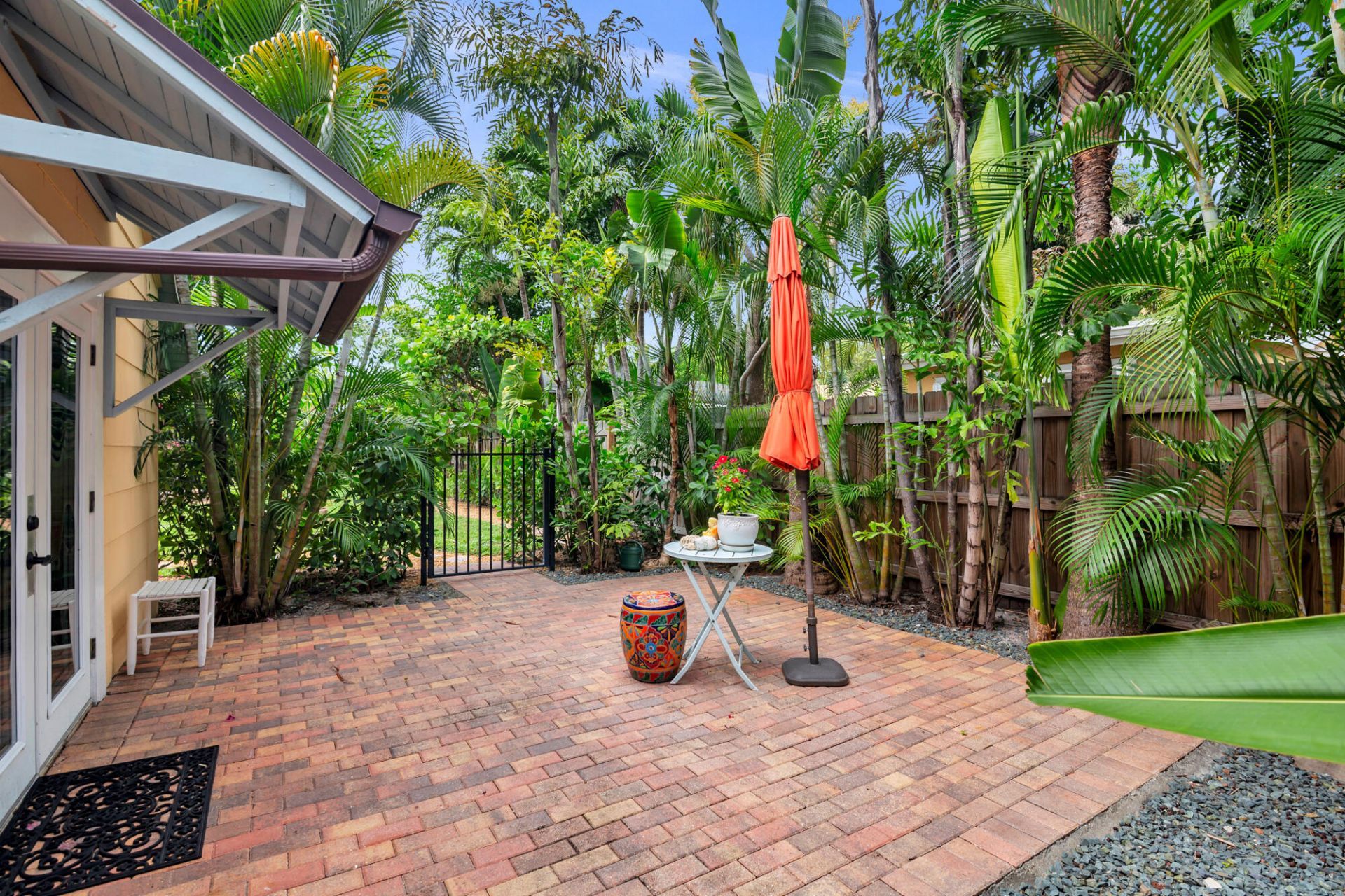 319 Plymouth Road, West Palm Beach, FL 33405 Photo