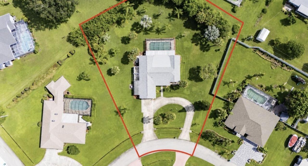 2643 SE Emmett Road, Port Saint Lucie, FL 34952 Photo