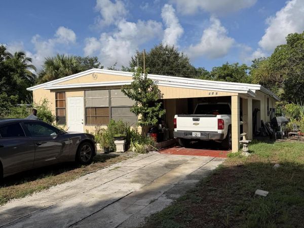 425 SW 24TH Avenue, Fort Lauderdale, FL 33312