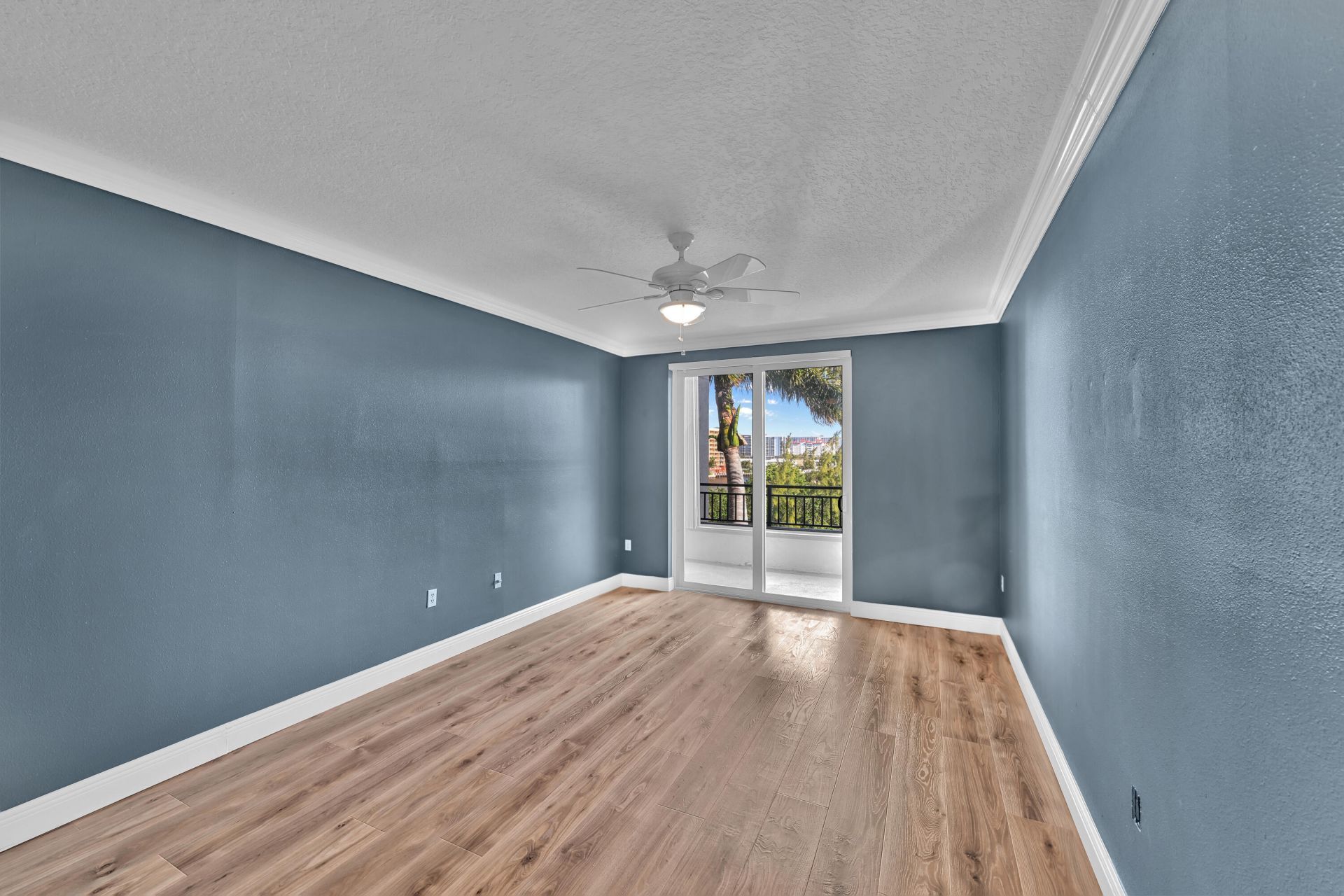 2880 NE 14th Street Causeway, Unit 413, Pompano Beach, FL 33062 Photo