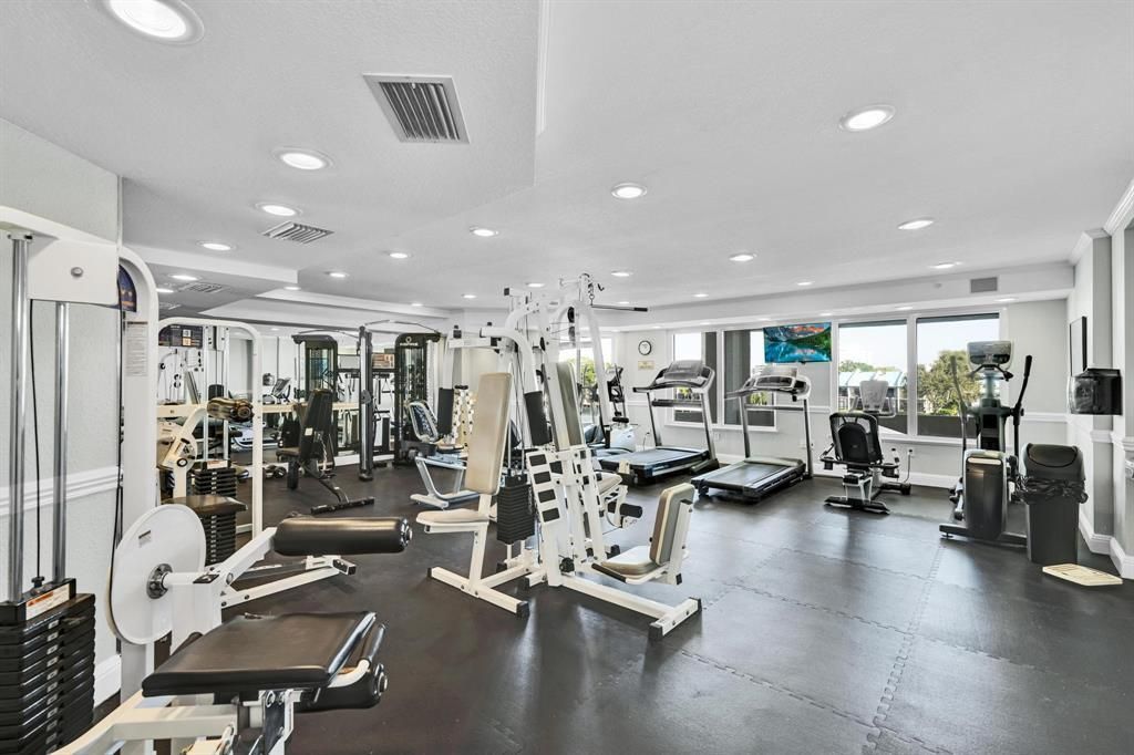 2880 NE 14th Street Causeway, Unit 413, Pompano Beach, FL 33062 Photo