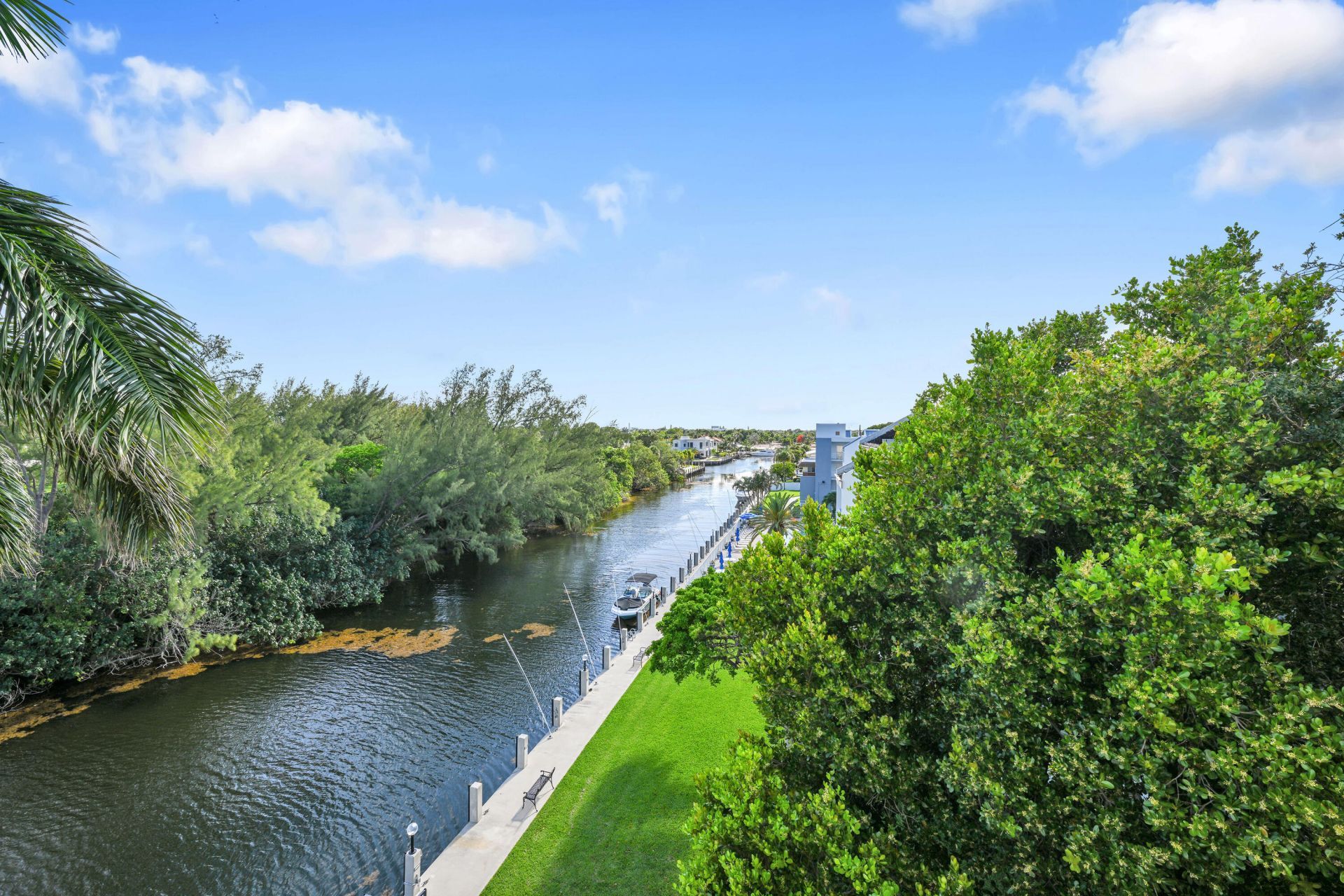 2880 NE 14th Street Causeway, Unit 413, Pompano Beach, FL 33062 Photo