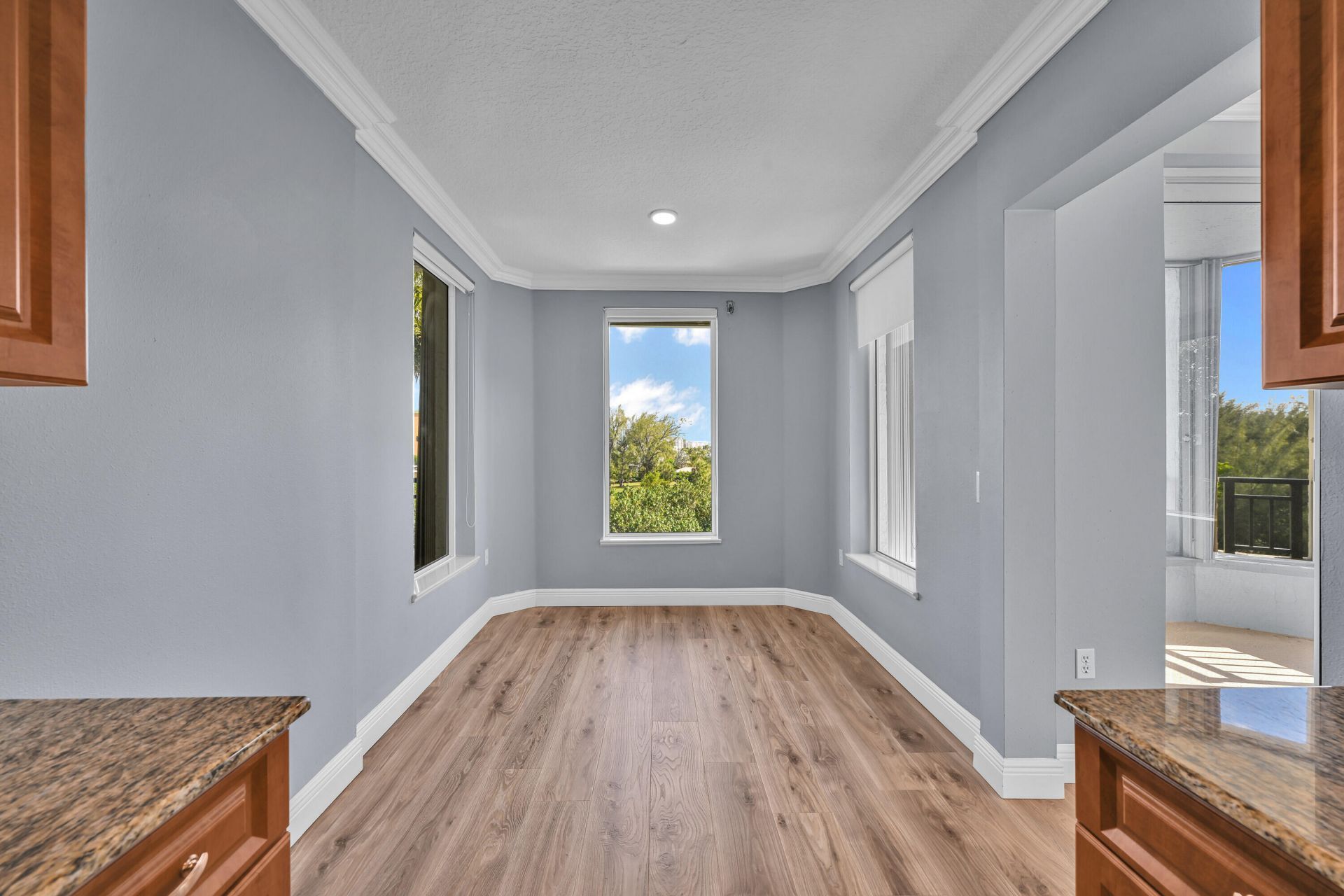 2880 NE 14th Street Causeway, Unit 413, Pompano Beach, FL 33062 Photo