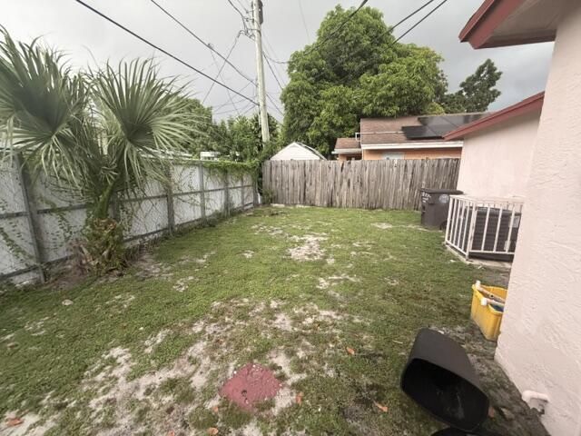 1037 17th Street, West Palm Beach, FL 33407 Photo