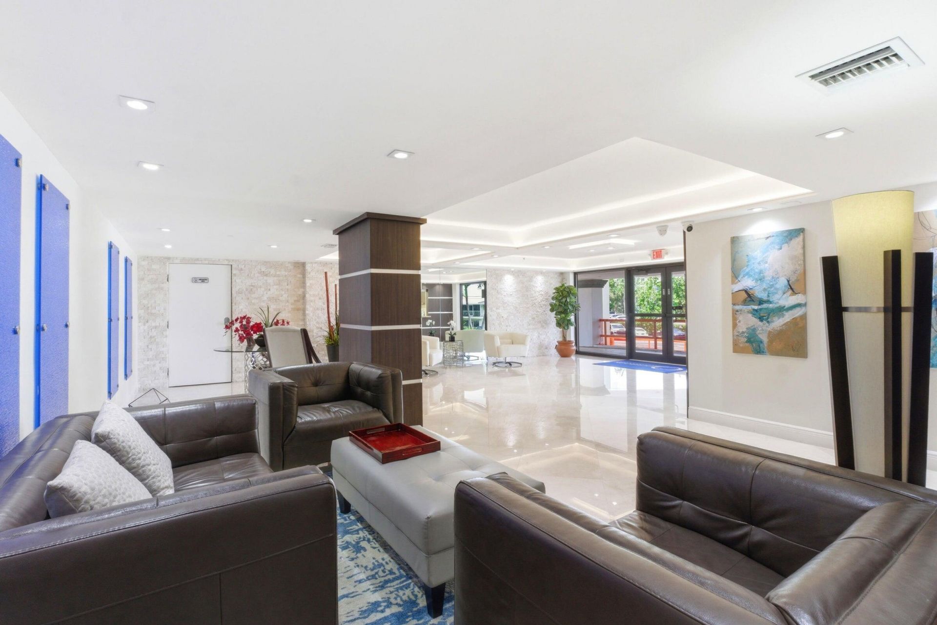 1167 Hillsboro Mile, Unit 206, Hillsboro Beach, FL 33062 Photo