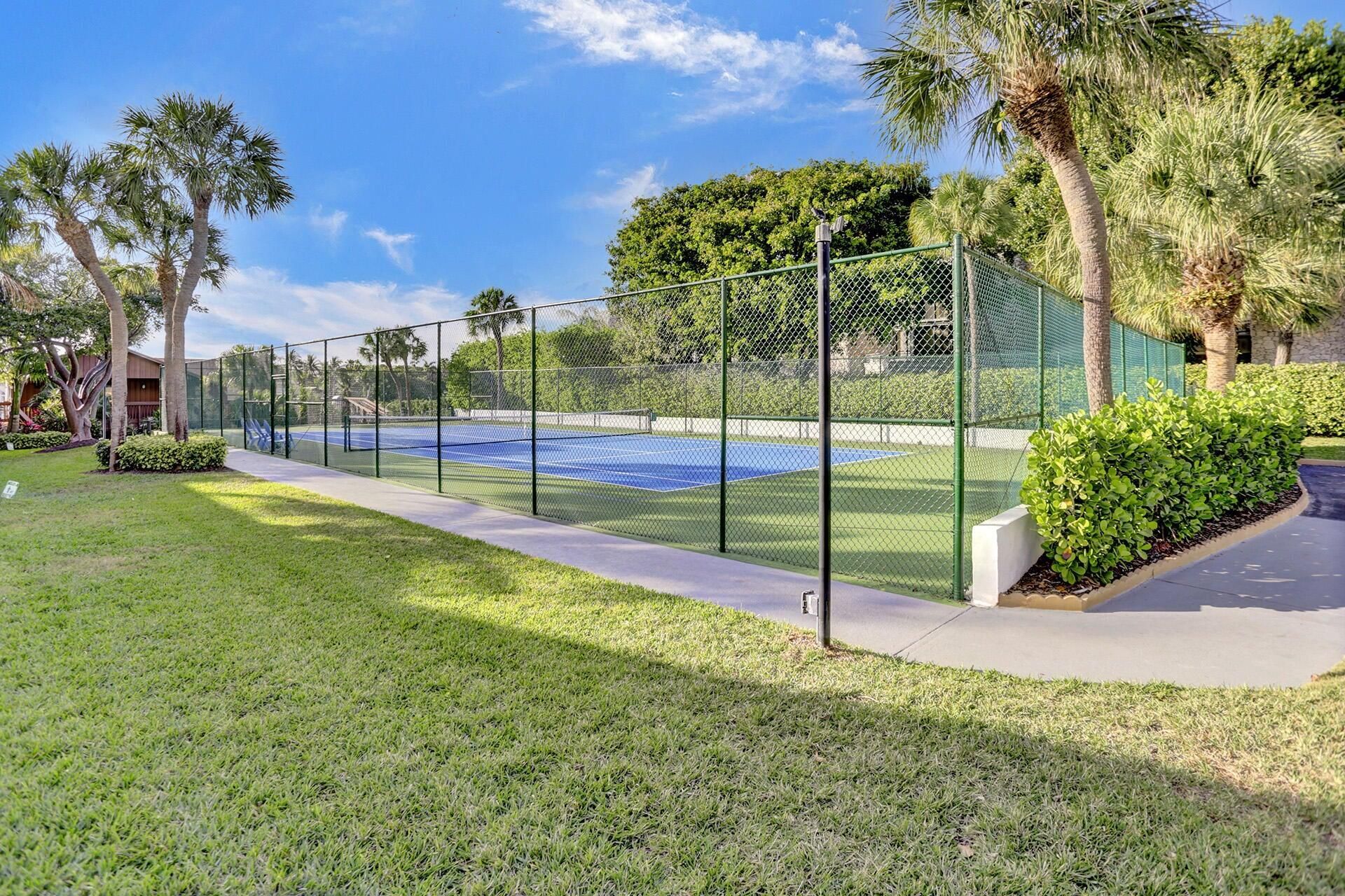 1167 Hillsboro Mile, Unit 206, Hillsboro Beach, FL 33062 Photo