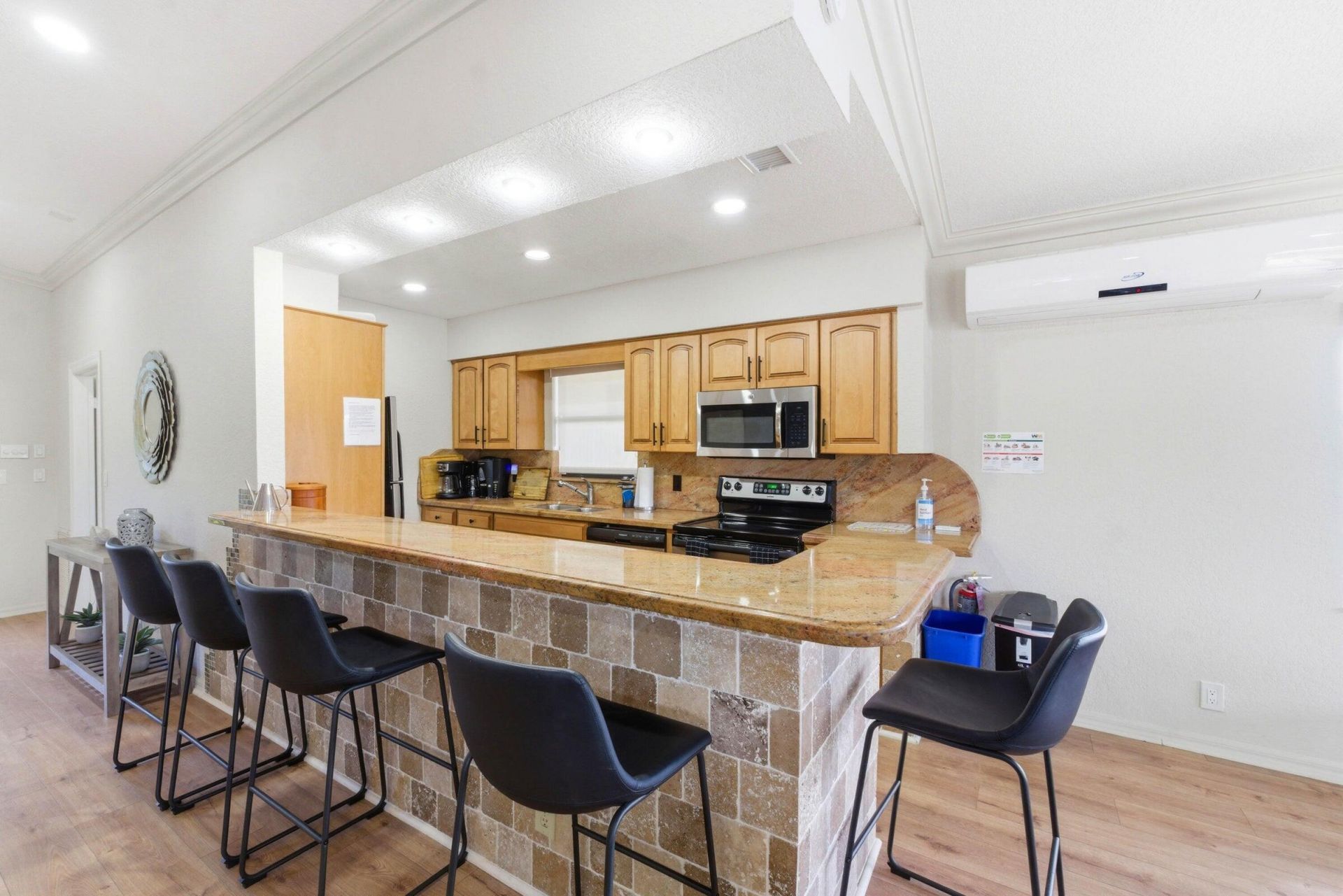 1167 Hillsboro Mile, Unit 206, Hillsboro Beach, FL 33062 Photo