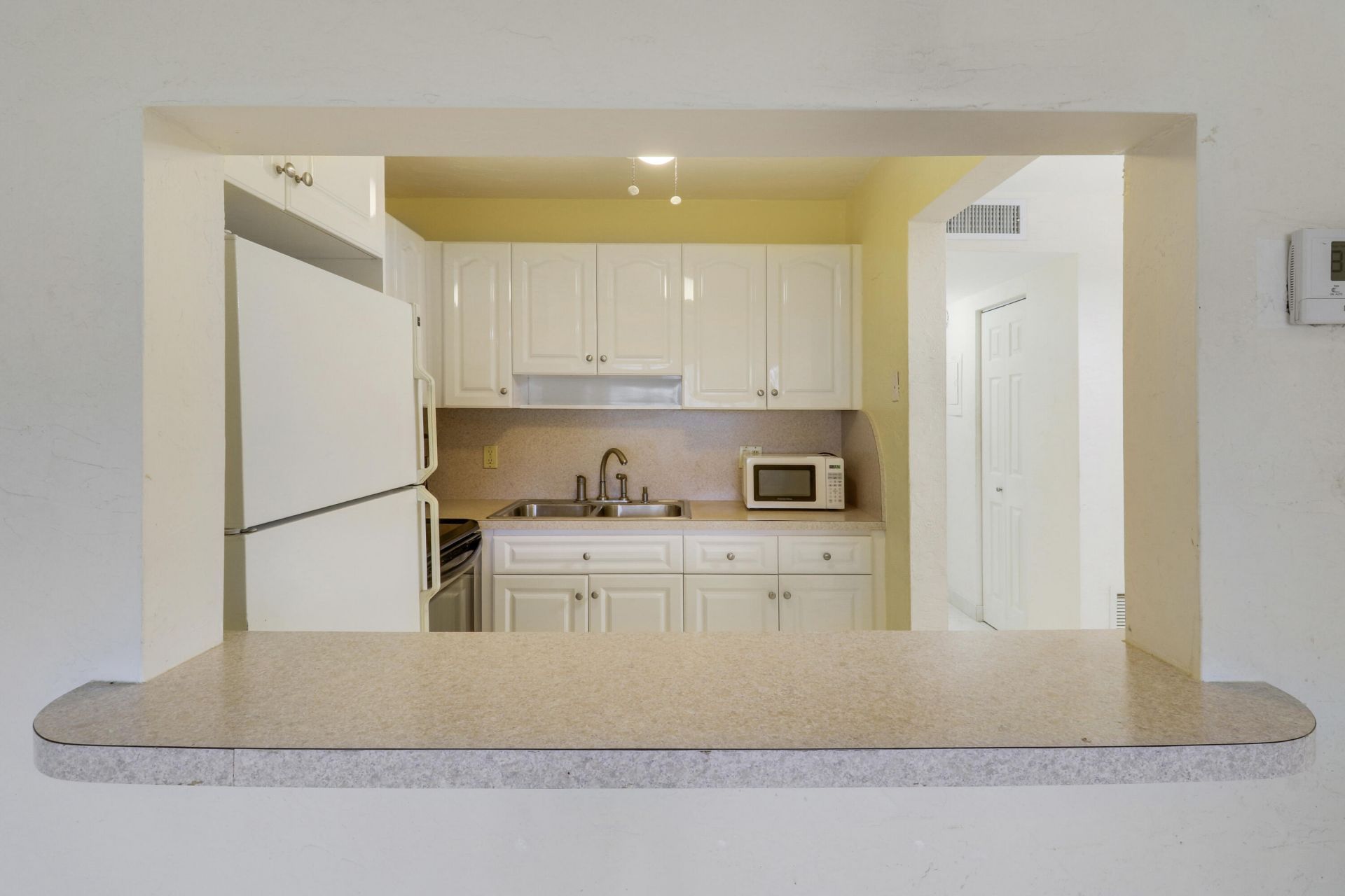 3040 Lake Osborne Drive, Unit 109, Lake Worth Beach, FL 33461 Photo