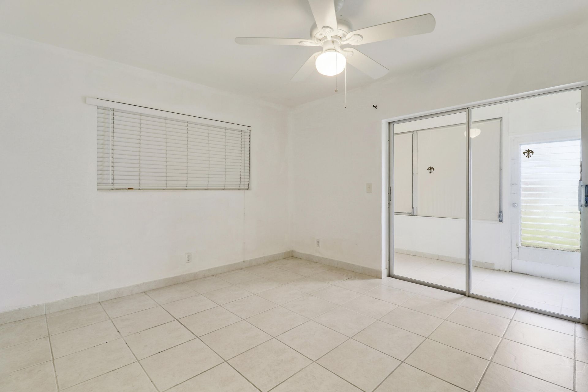 3040 Lake Osborne Drive, Unit 109, Lake Worth Beach, FL 33461 Photo