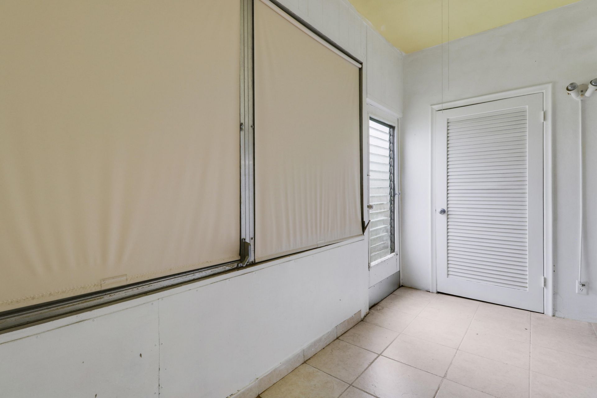 3040 Lake Osborne Drive, Unit 109, Lake Worth Beach, FL 33461 Photo