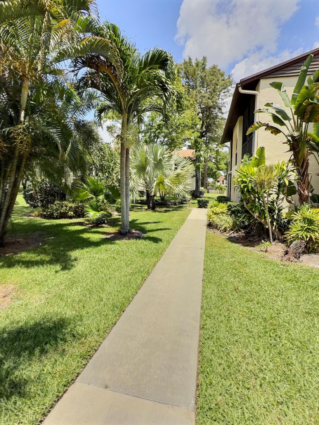3531 Pine Tree Court, Unit B-1, Greenacres, FL 33463 Photo