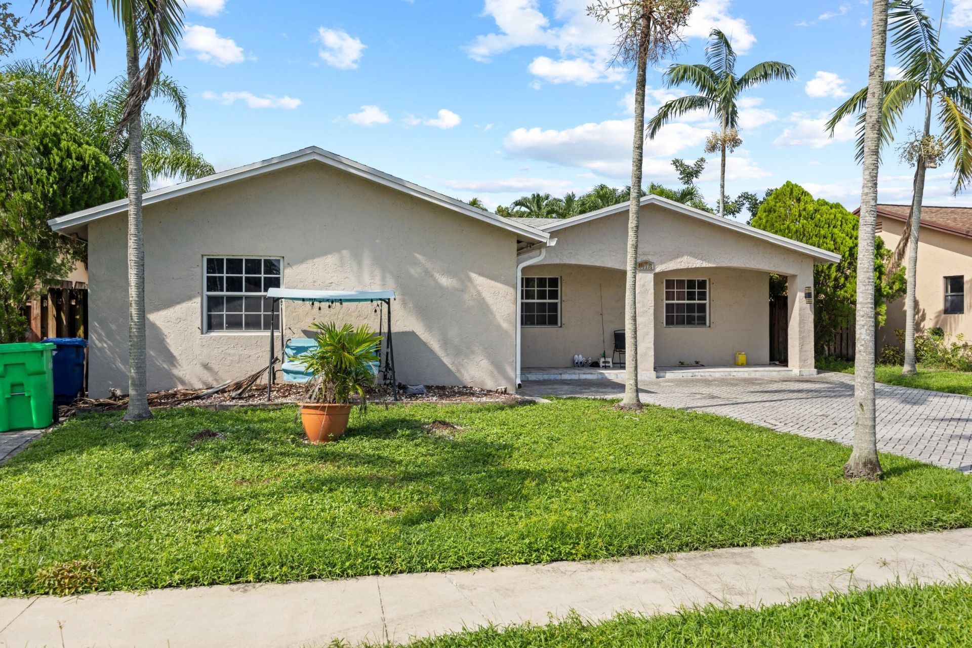 10975 NW 27th Place, Sunrise, FL 33322 Photo