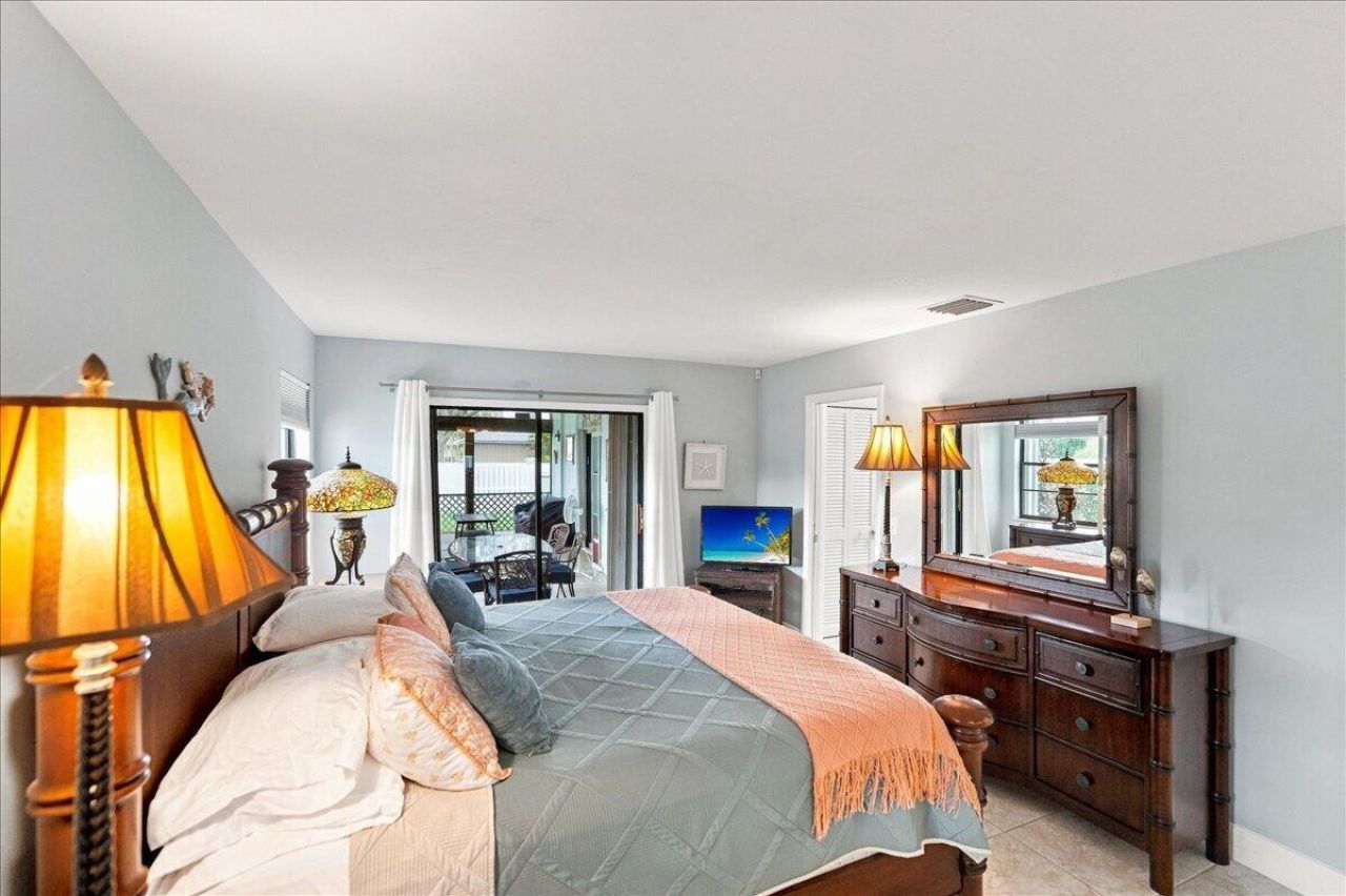 4150 NE Breakwater Drive, Jensen Beach, FL 34957 Photo