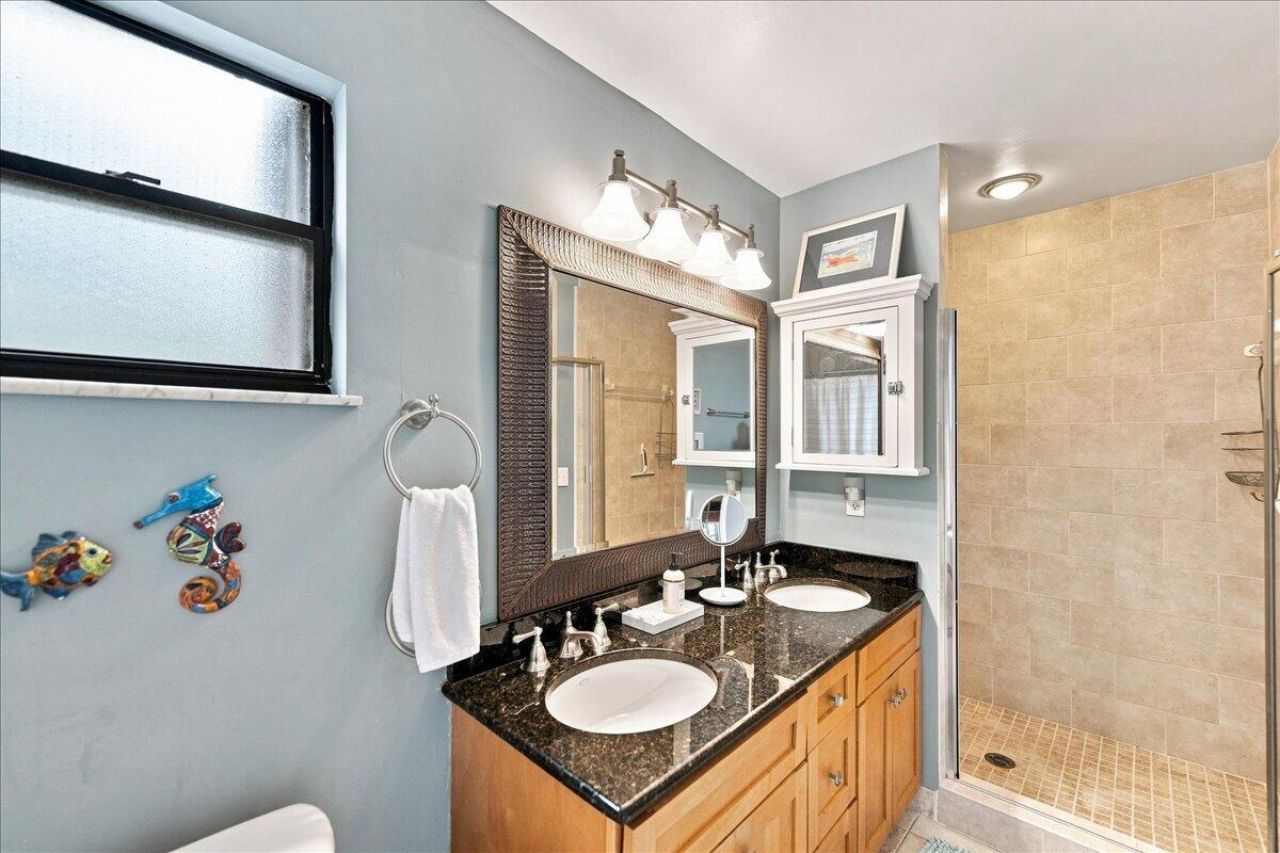 4150 NE Breakwater Drive, Jensen Beach, FL 34957 Photo