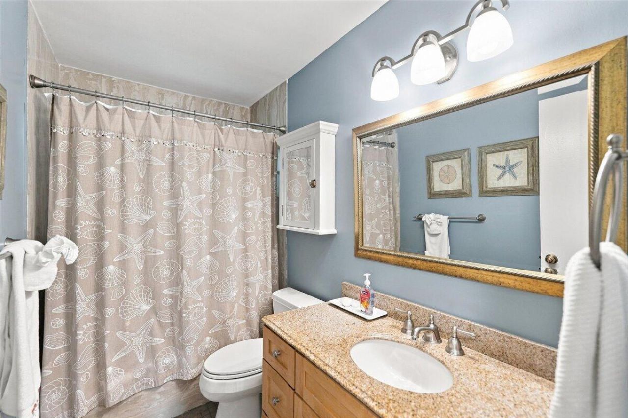 4150 NE Breakwater Drive, Jensen Beach, FL 34957 Photo
