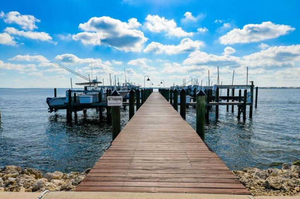 4150 NE Breakwater Drive, Jensen Beach, FL 34957 Photo