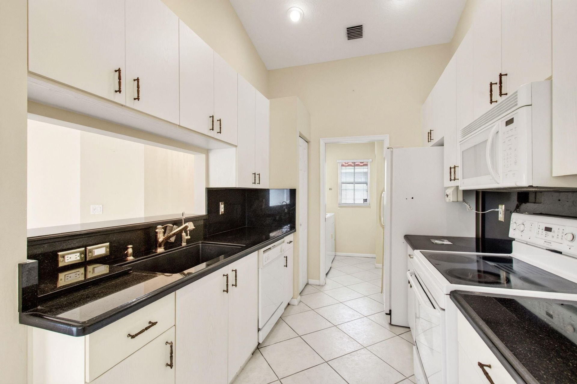11537 Lawton Road, Boynton Beach, FL 33437 Photo