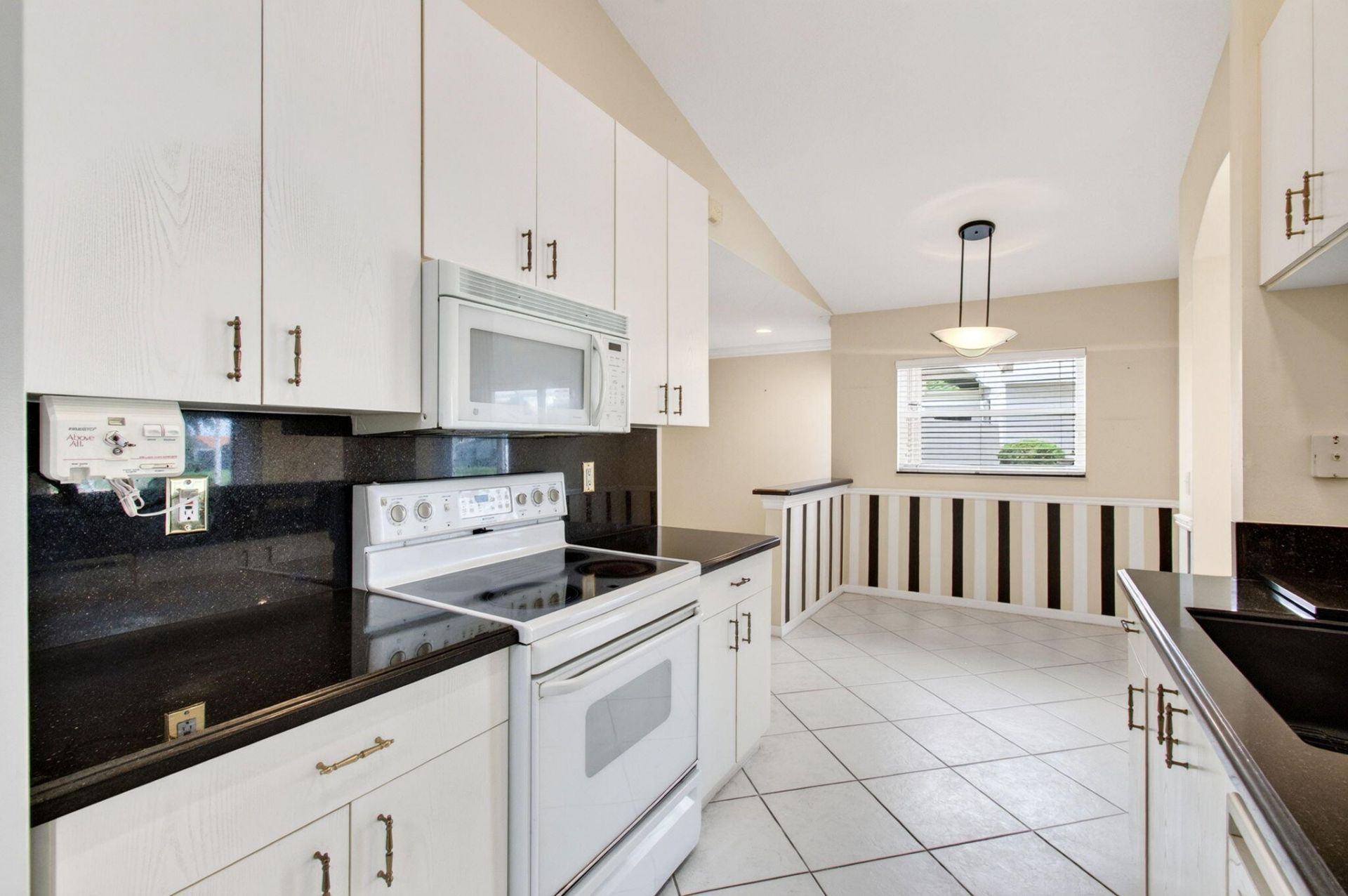 11537 Lawton Road, Boynton Beach, FL 33437 Photo