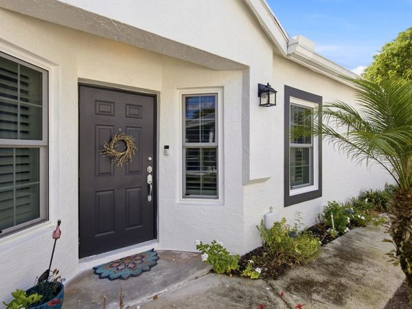 10725 PELICAN Drive, Wellington, FL 33414
