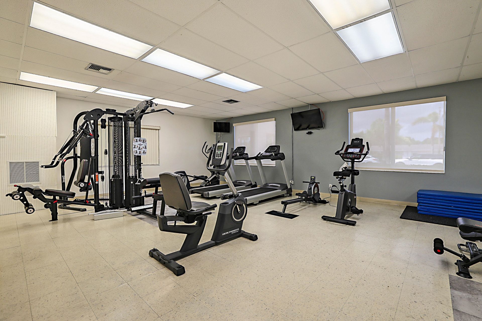 2688 Dudley Drive E, Unit D, West Palm Beach, FL 33415 Photo