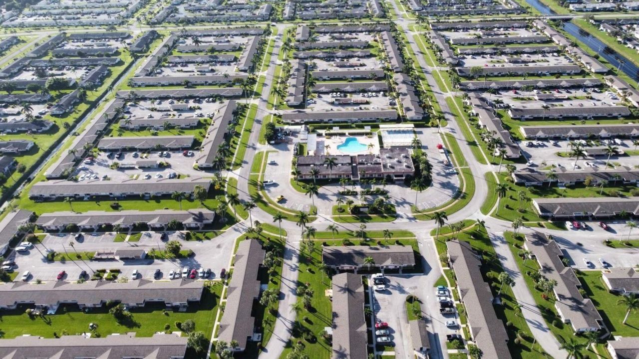 2688 Dudley Drive E, Unit D, West Palm Beach, FL 33415 Photo