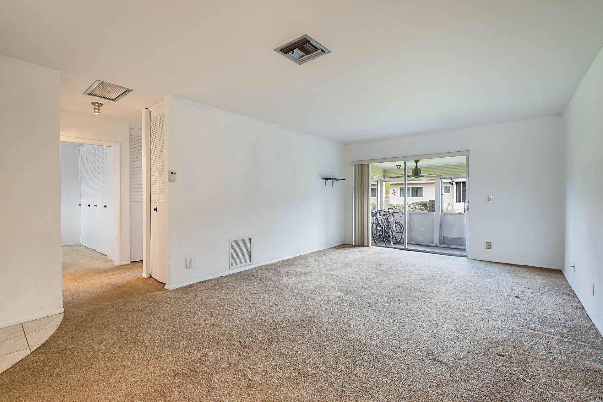2688 Dudley Drive E, Unit D, West Palm Beach, FL 33415 Photo