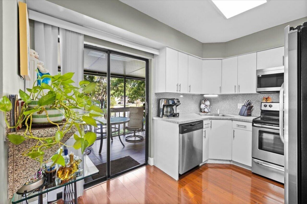 130 Wimbledon Lake Drive, Plantation, FL 33324 Photo