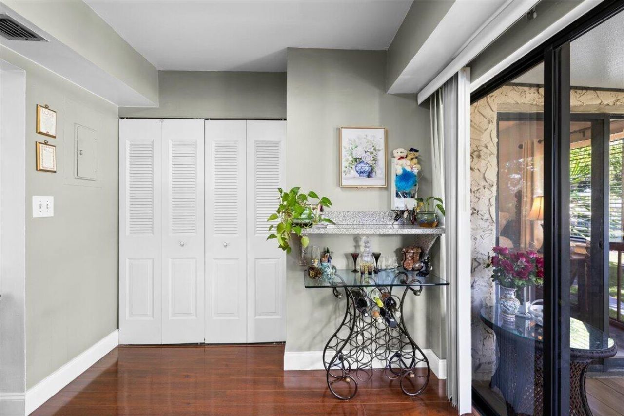 130 Wimbledon Lake Drive, Plantation, FL 33324 Photo