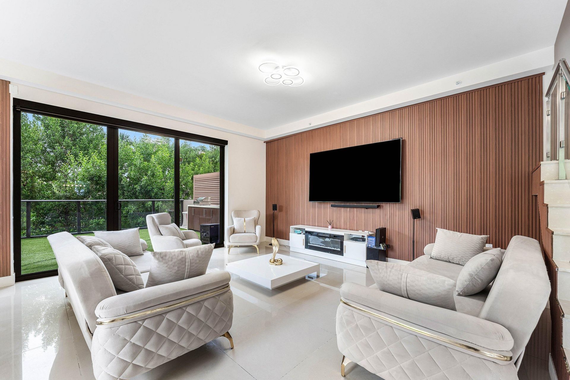 3040 N Ocean Boulevard, Unit N101, Fort Lauderdale, FL 33308 Photo