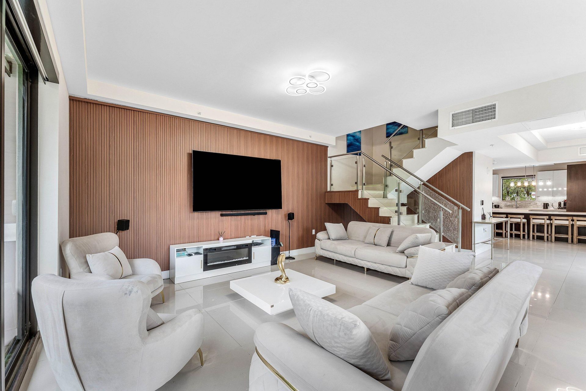 3040 N Ocean Boulevard, Unit N101, Fort Lauderdale, FL 33308 Photo