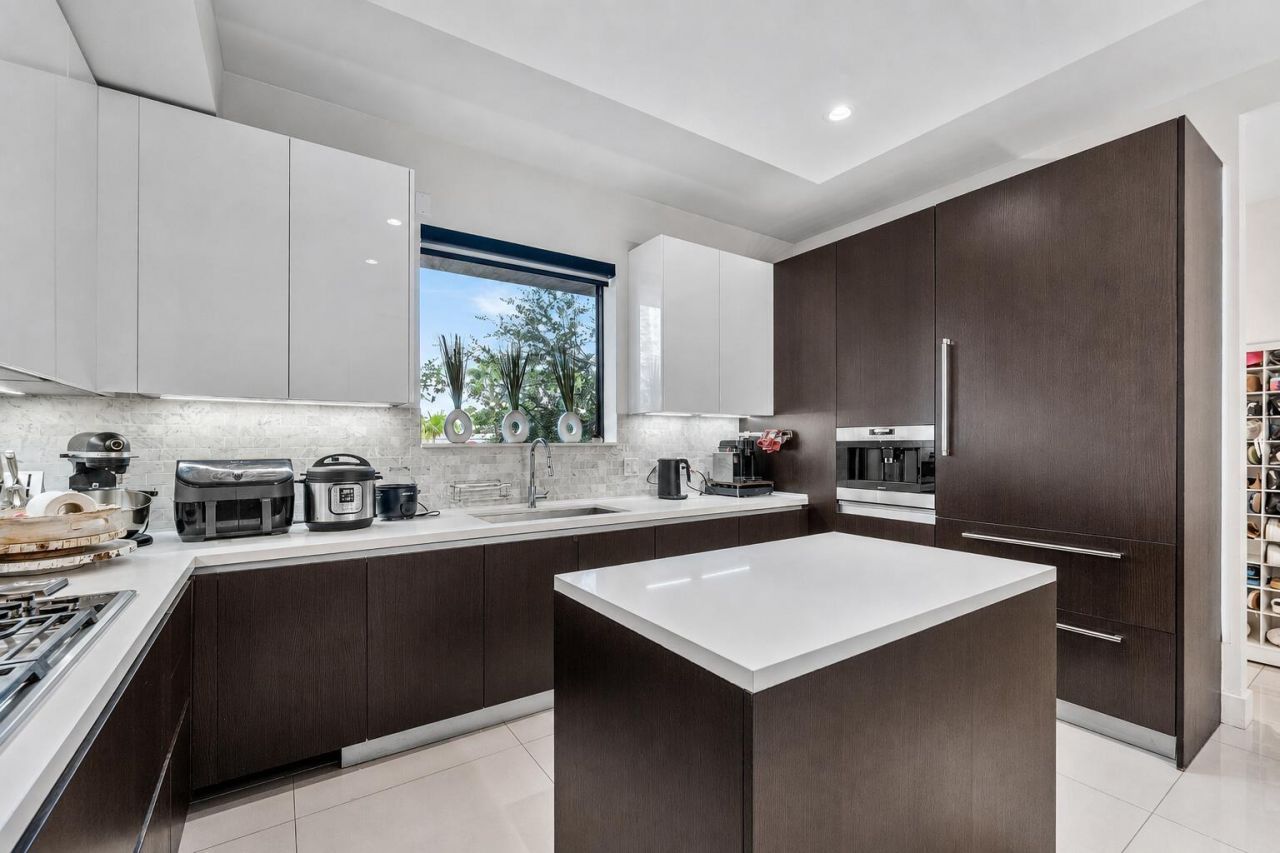 3040 N Ocean Boulevard, Unit N101, Fort Lauderdale, FL 33308 Photo