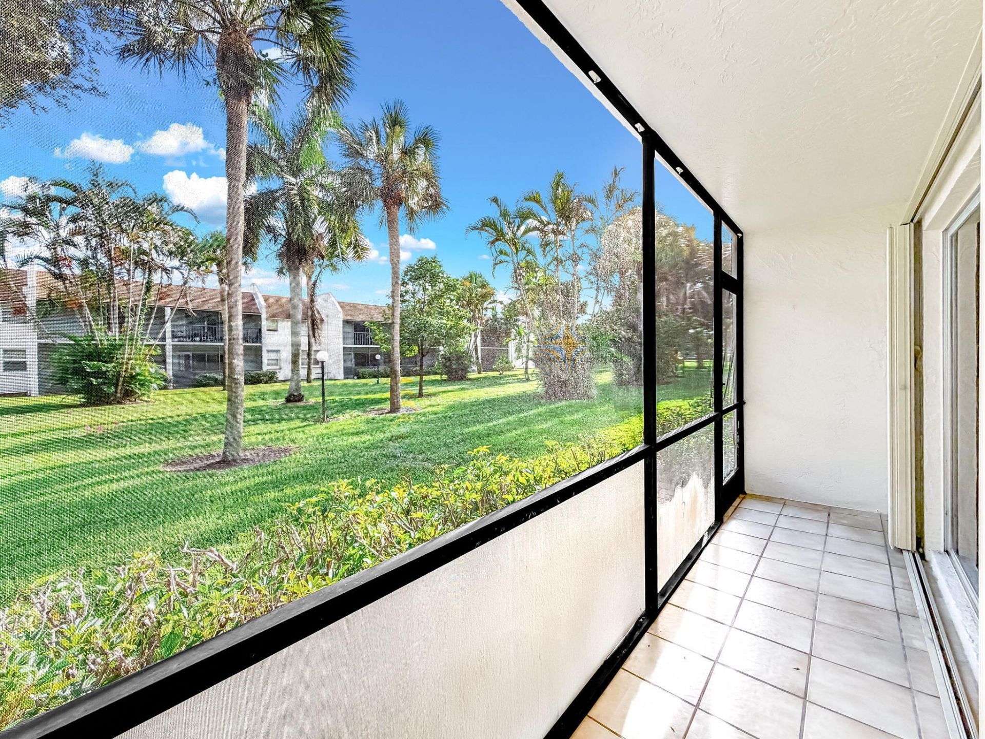 2935 SW 22nd Avenue, Unit 1040, Delray Beach, FL 33445 Photo
