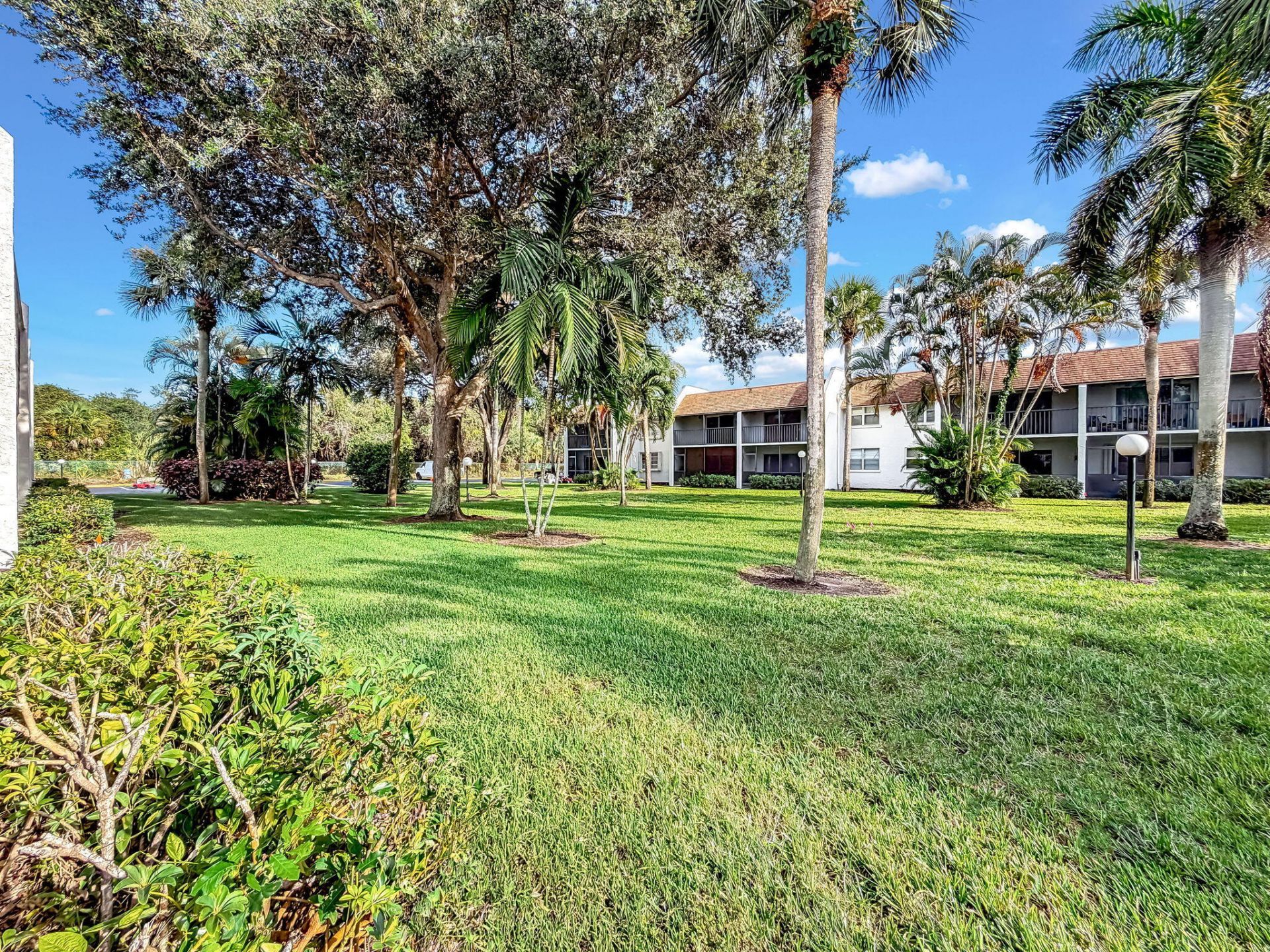 2935 SW 22nd Avenue, Unit 1040, Delray Beach, FL 33445 Photo