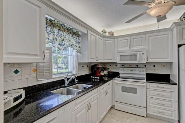 1201 N Sugar Sands Boulevard, Unit 3, Singer Island, FL 33404 Photo