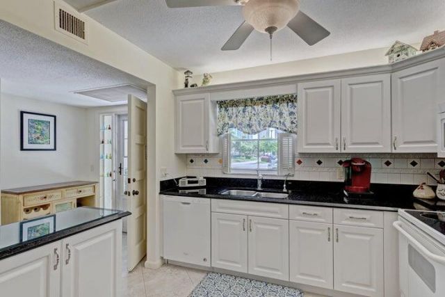 1201 N Sugar Sands Boulevard, Unit 3, Singer Island, FL 33404 Photo