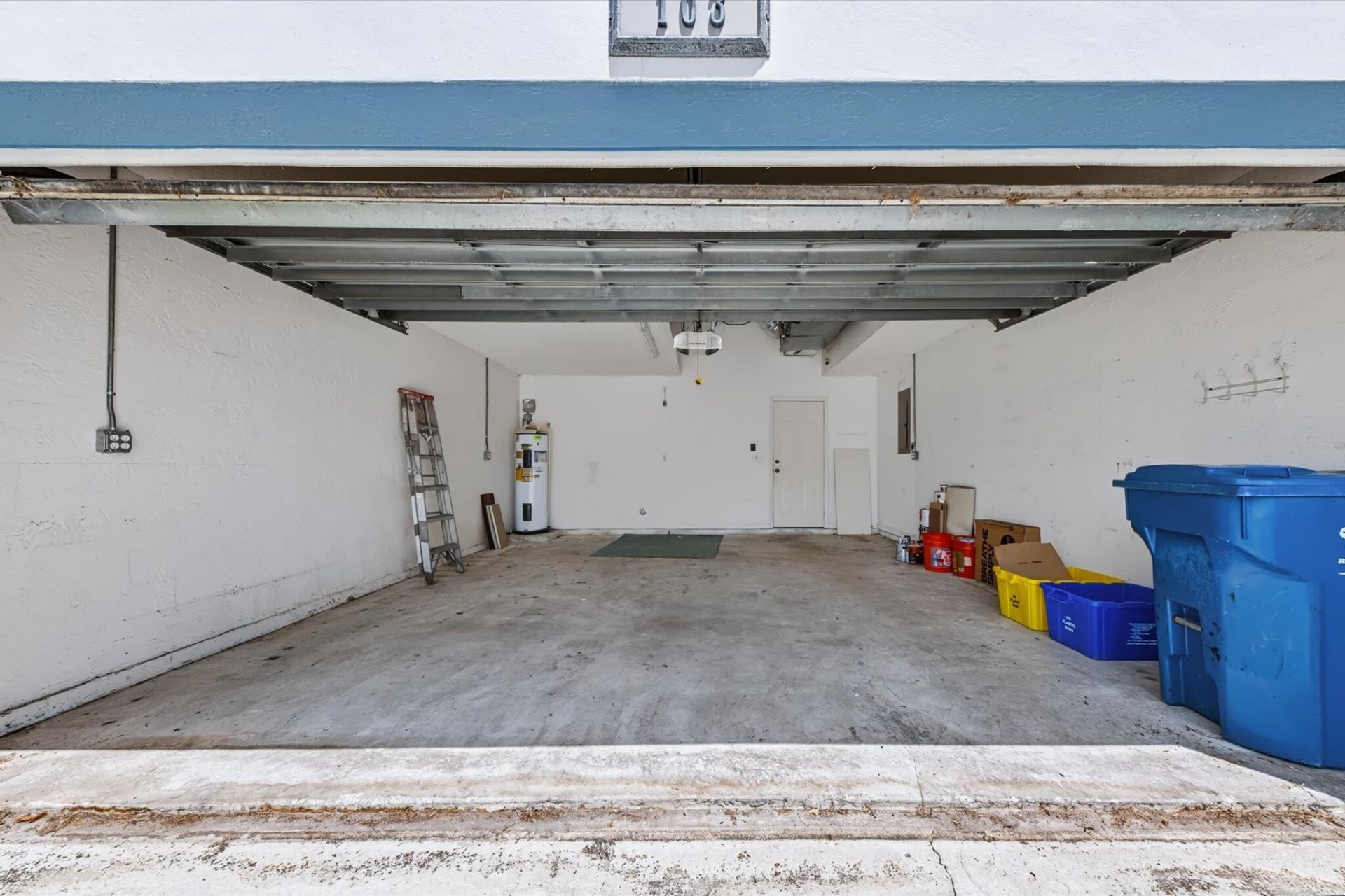 103 Saddle Trail, Royal Palm Beach, FL 33411 Photo