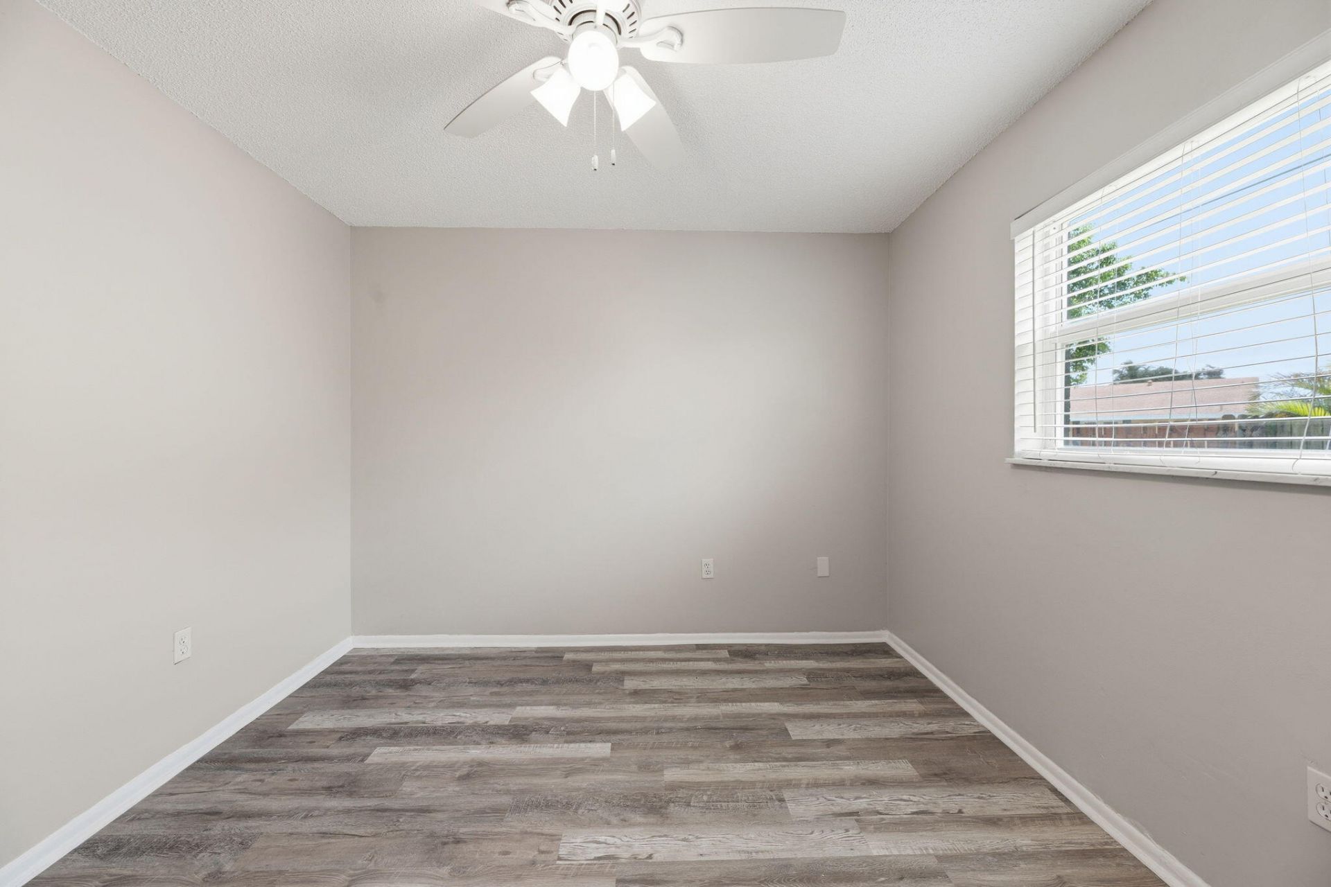 10830 NW 29th Court, Sunrise, FL 33322 Photo