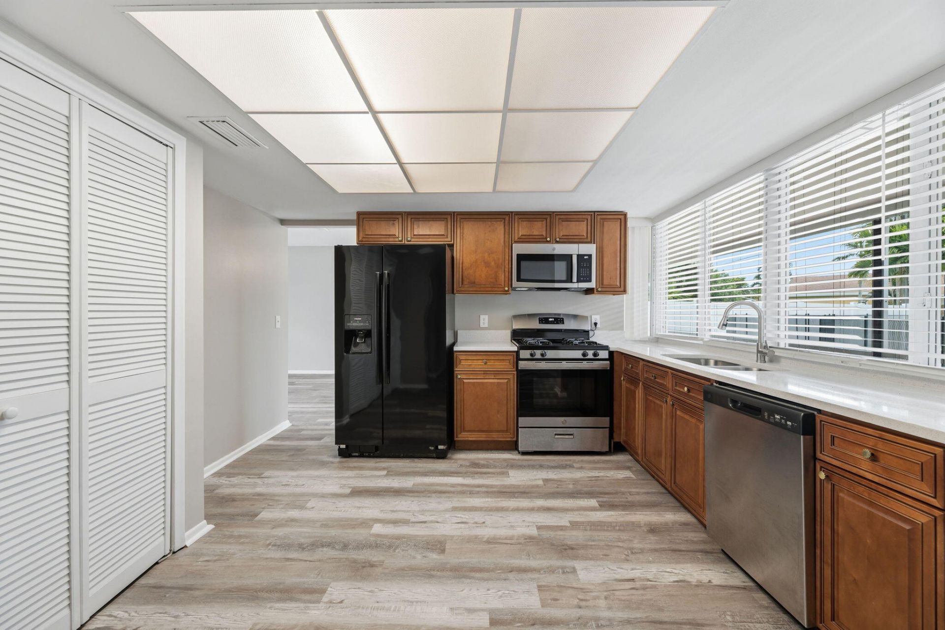 10830 NW 29th Court, Sunrise, FL 33322 Photo