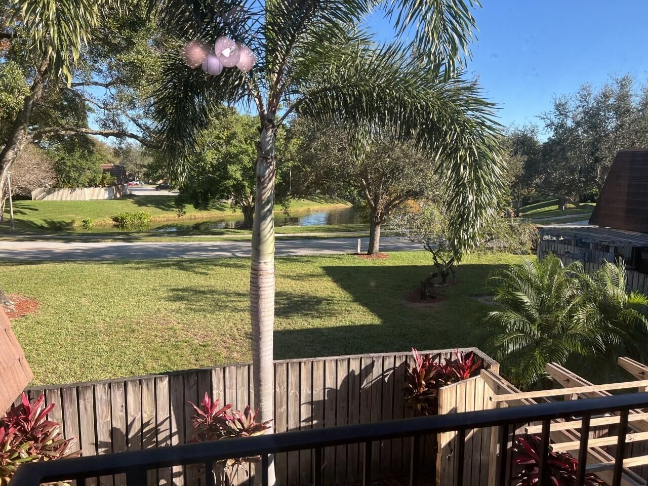2004 20th Lane, Palm Beach Gardens, FL 33418 Photo