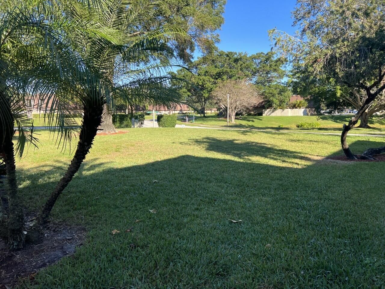 2004 20th Lane, Palm Beach Gardens, FL 33418 Photo