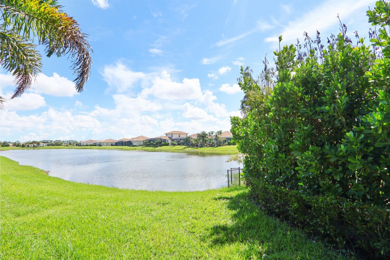 9013 SW Matilda Way, Port Saint Lucie, FL 34987 Photo