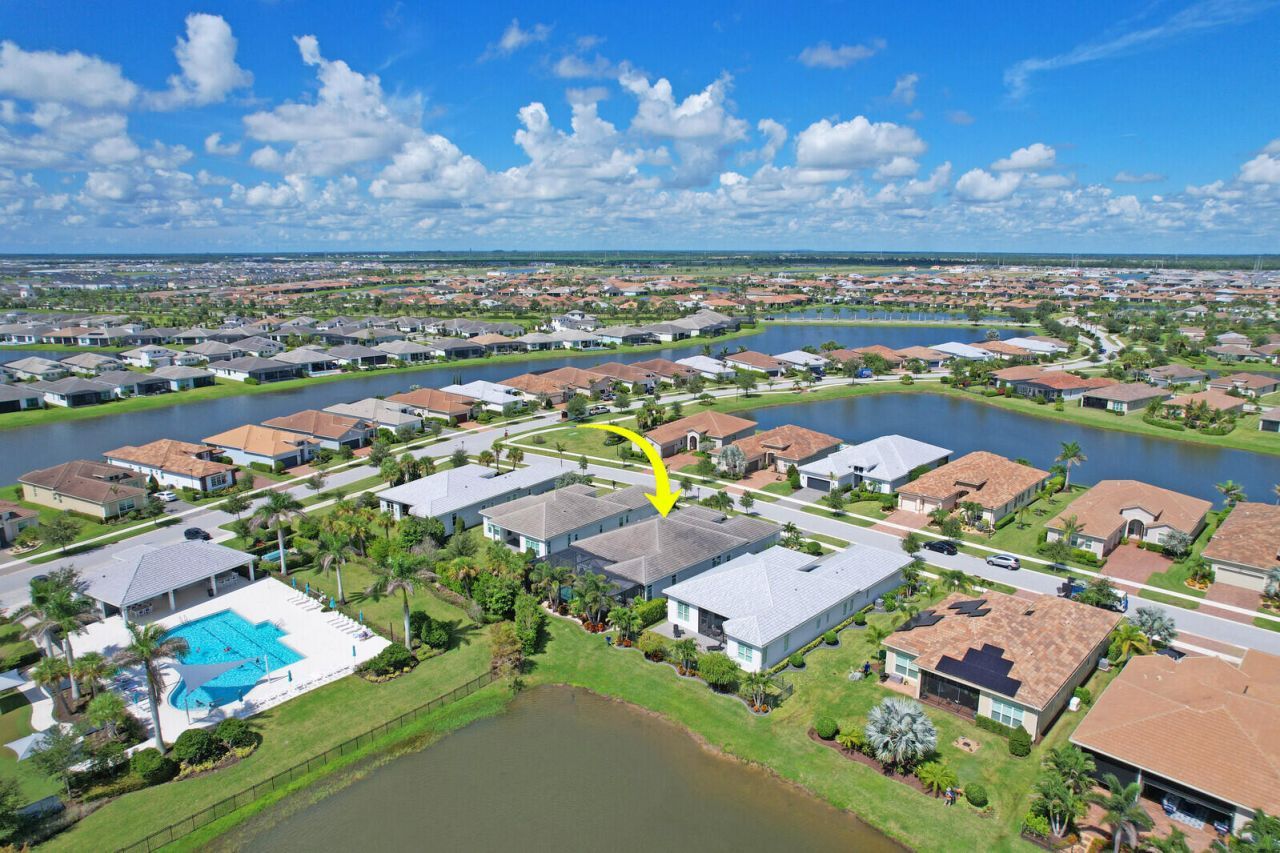 9013 SW Matilda Way, Port Saint Lucie, FL 34987 Photo
