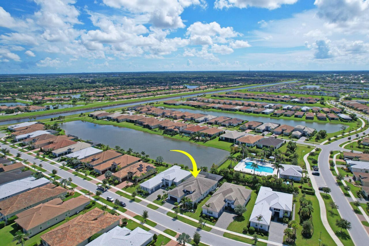 9013 SW Matilda Way, Port Saint Lucie, FL 34987 Photo
