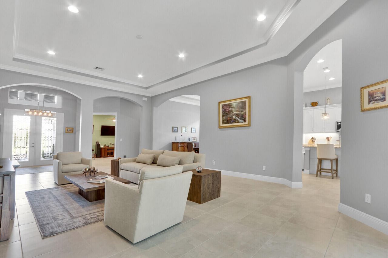 9013 SW Matilda Way, Port Saint Lucie, FL 34987 Photo