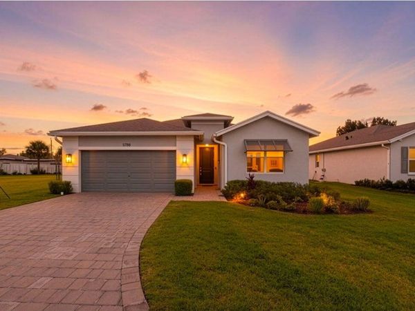 5788 SE SKYBLUE Circle, Stuart, FL 34997
