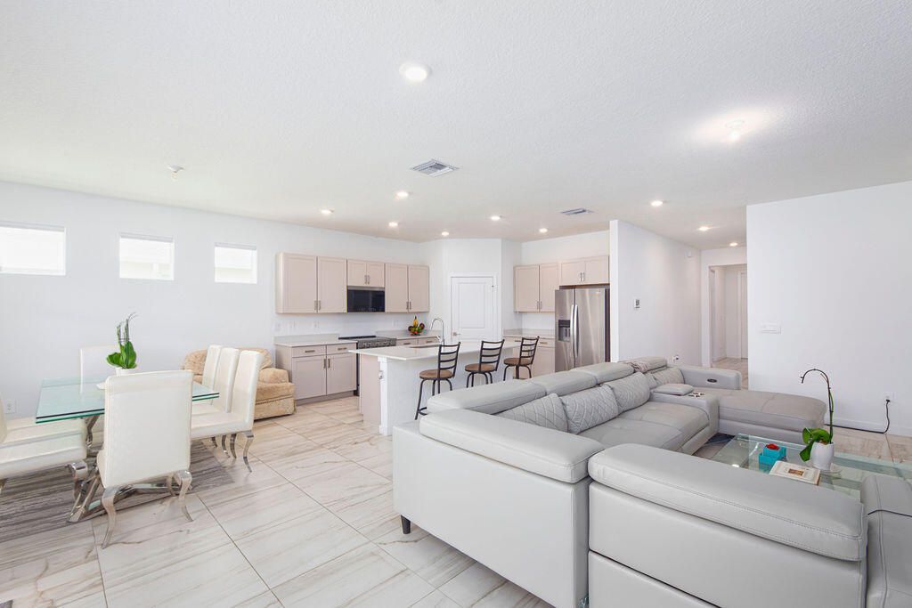 5788 SE Skyblue Circle, Stuart, FL 34997 Photo