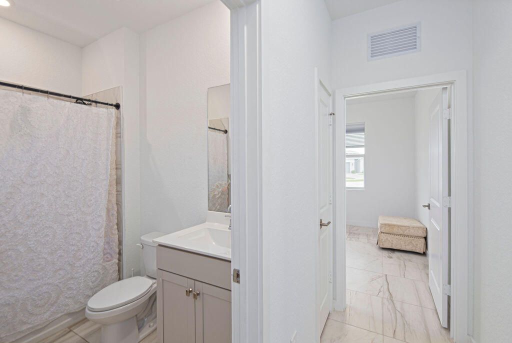 5788 SE Skyblue Circle, Stuart, FL 34997 Photo