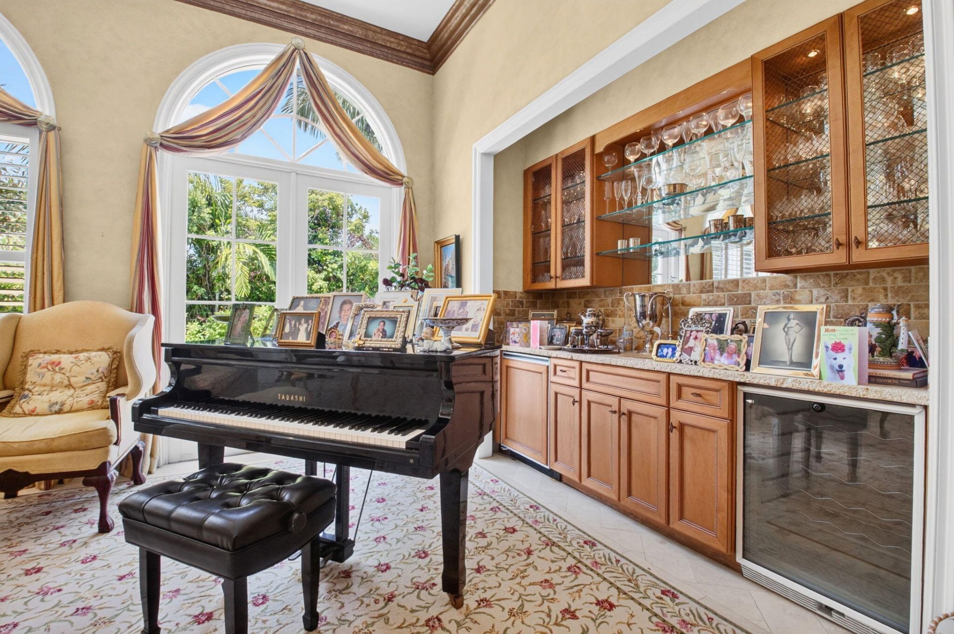 255 Cherry Lane, Palm Beach, FL 33480 Photo